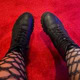 lavenderqueenfeet from onlyfans